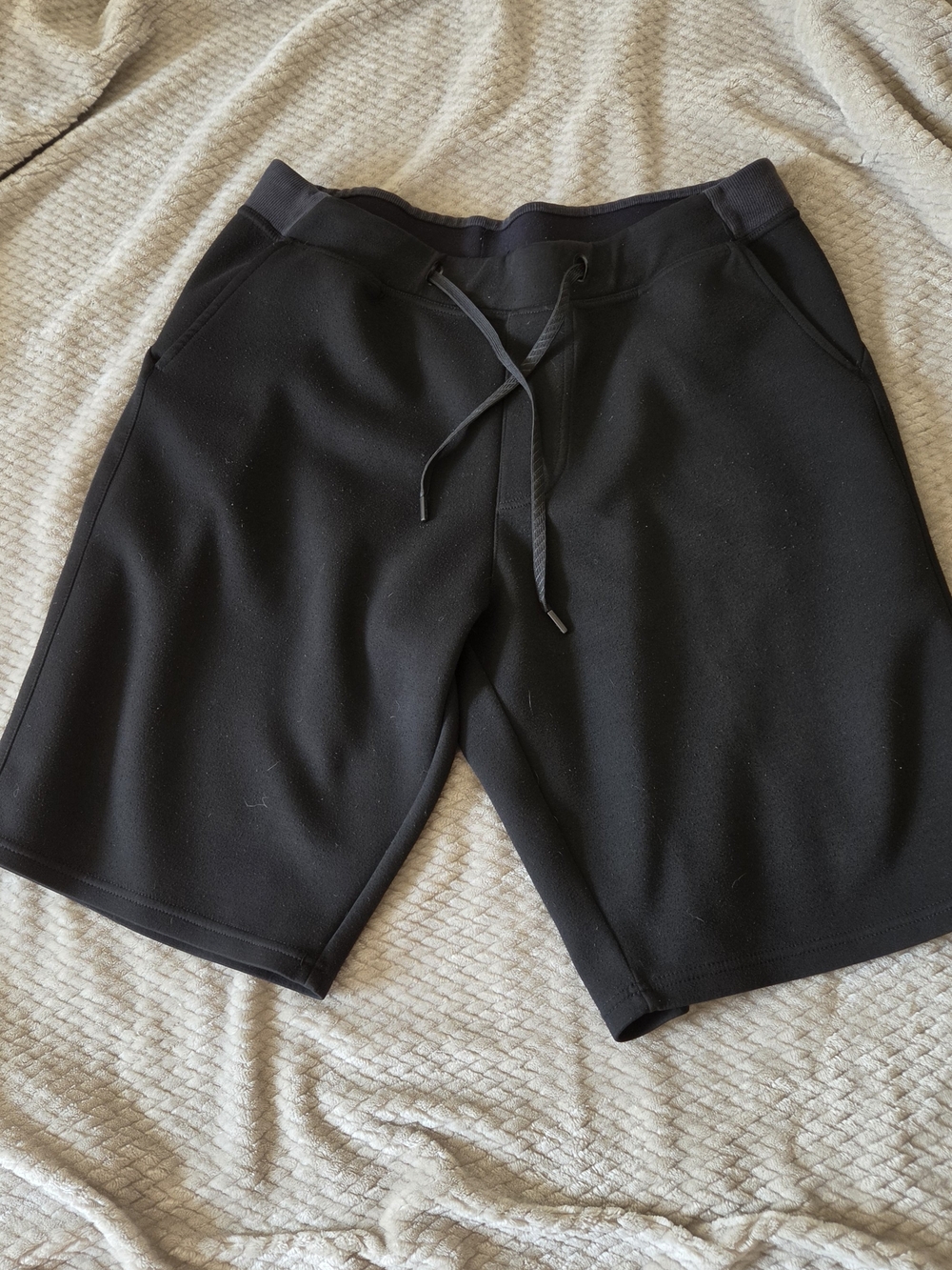 Men's Black Hylete Drawstring Shorts